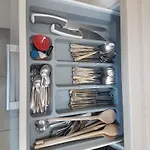 Na Valovima *