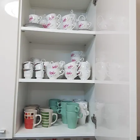 Na Valovima Apartament Vir