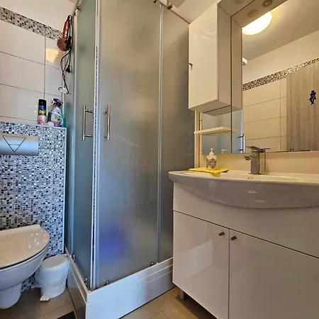 Apartament Na Valovima Vir