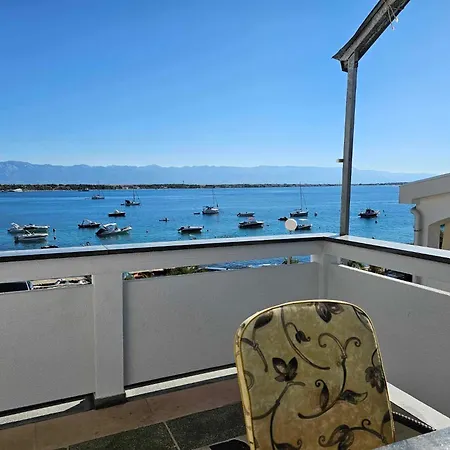 Apartament Na Valovima Vir